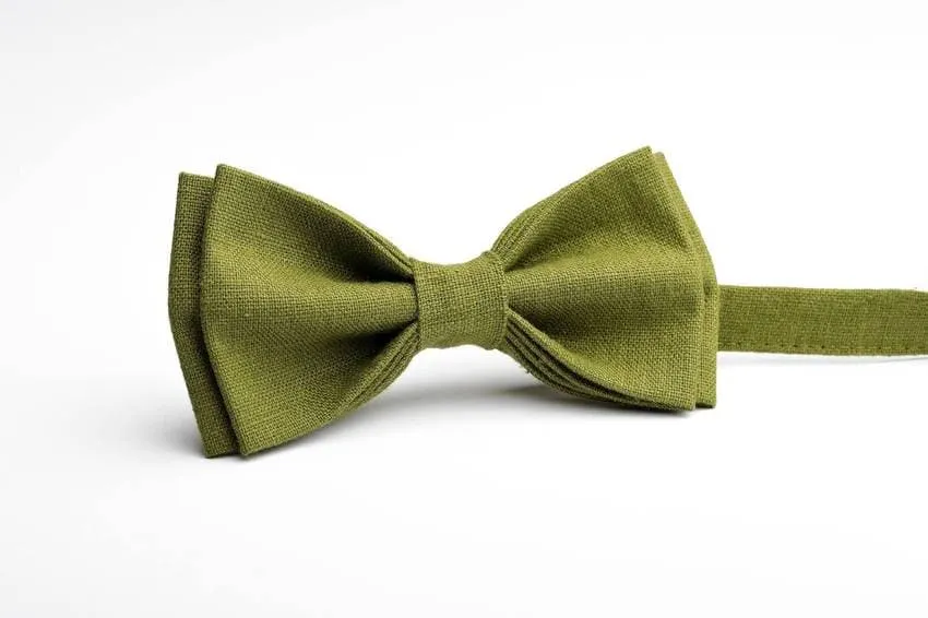 Classic Moss Green Bow Ties - Elevate Your Style with Linen Elegance