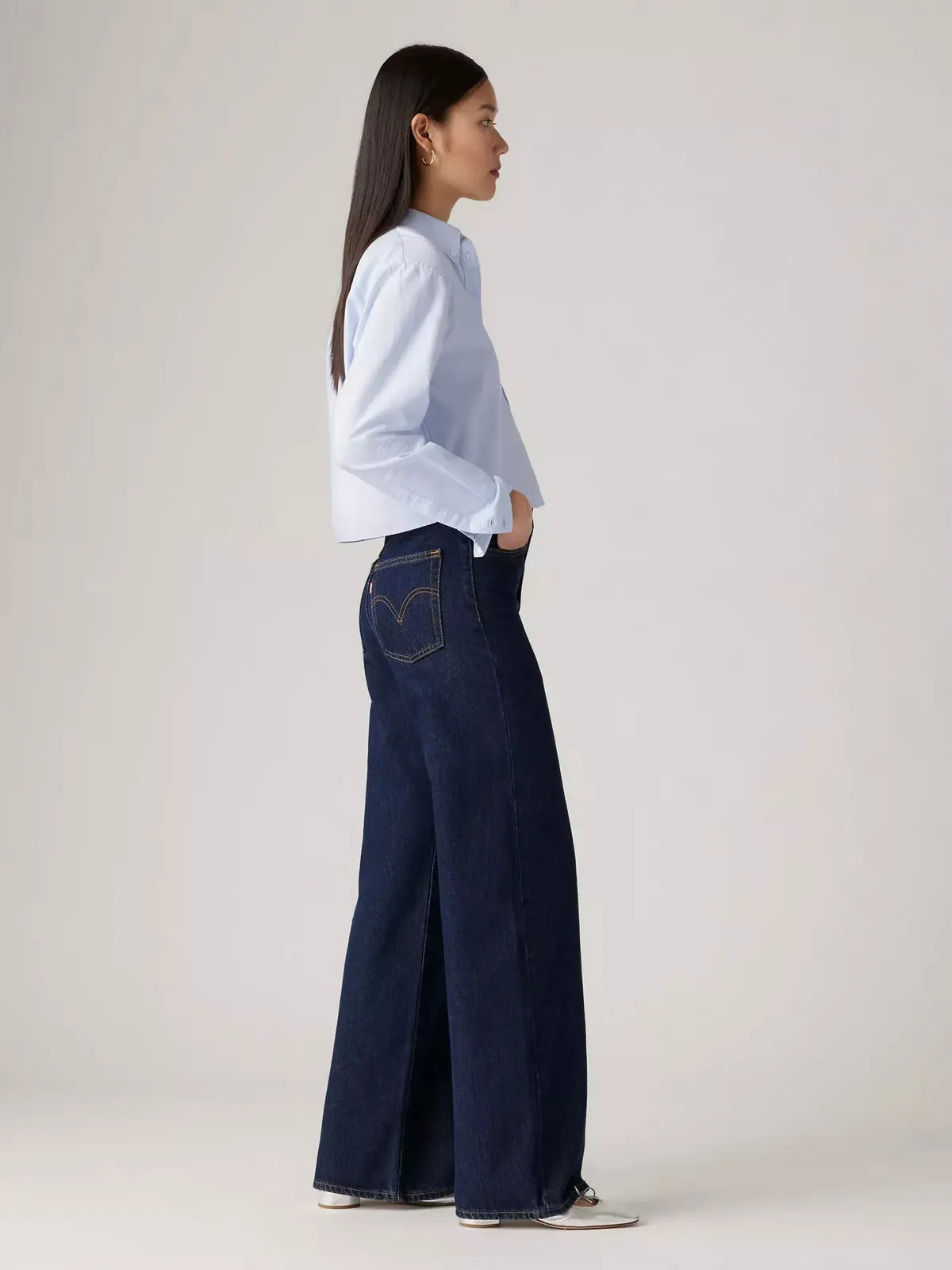 LEVI'S Ribcage Wide-Leg Jean - Shaded View