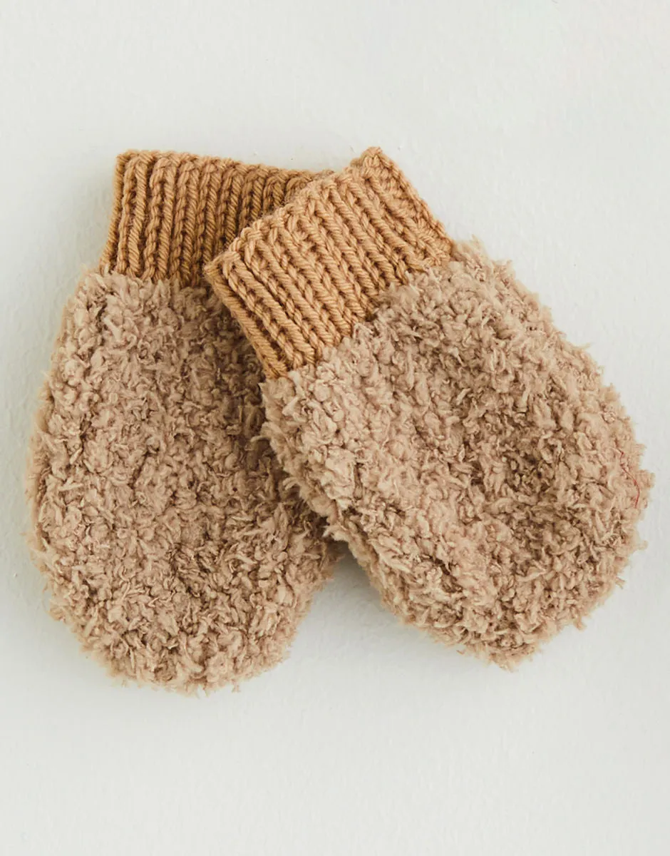 Sirdar - Baby Hat, Mittens & Booties in Snuggly Snowflake Chunky - Knitting Pattern 5396